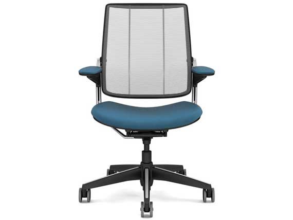 17_humanscale_diffrient_smart_chair_2.jpg