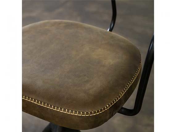 jin-leather-seat-detail.jpg