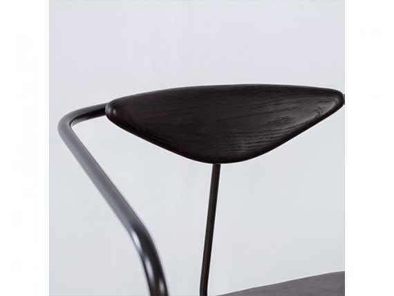 storm-leather-backrest-detail.jpg