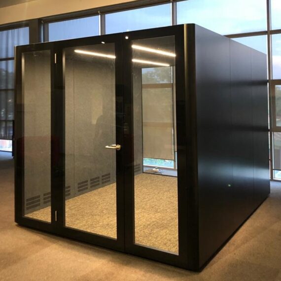 M Pod Quiet Meeting Pod 2